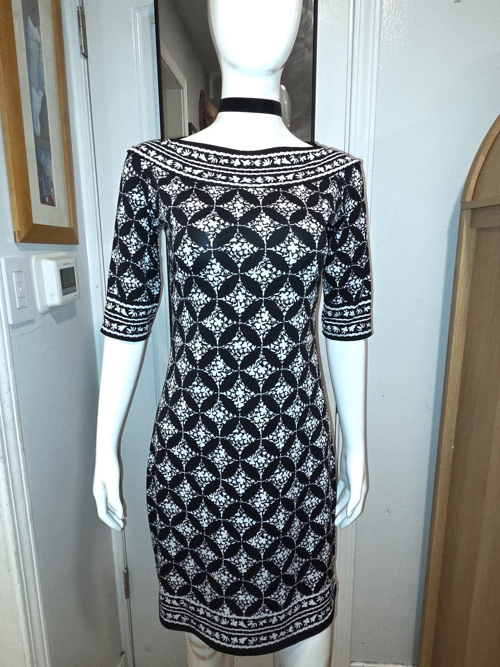 Max Studio Elegant Black and White Patterned Midi Knit Dress Sz S